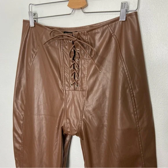Pretty Little Thing Lace Up Pants Faux Leather NWT - Picture 2 of 8